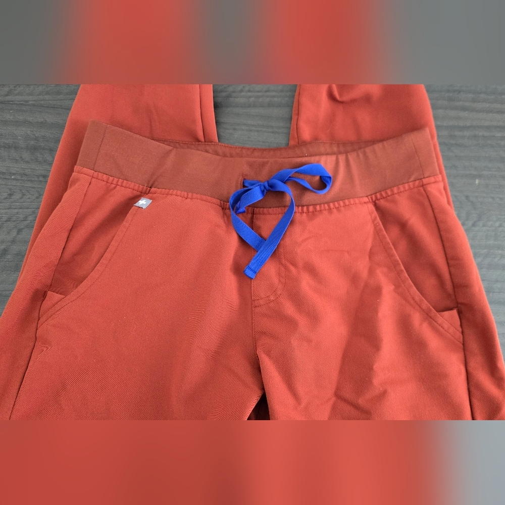 Figs Women's S Auburn Zamora Joggers - Picture 2 of 3